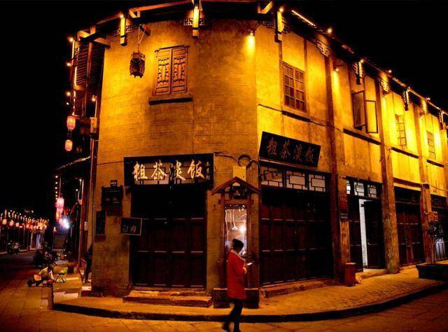 小巷深处隐藏宝藏,24小时最新地址探秘特色小店