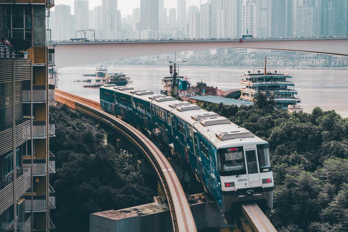 地铁最新动态,一种观点下的影响分析
