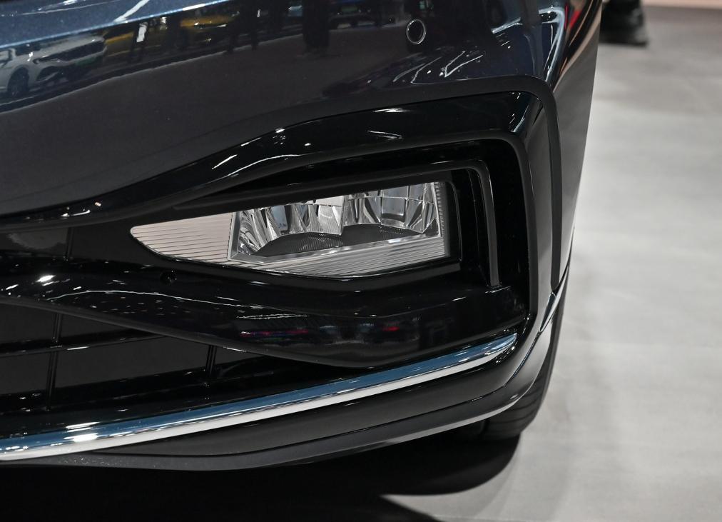 迈腾最新款,自然美景的探索之旅启动