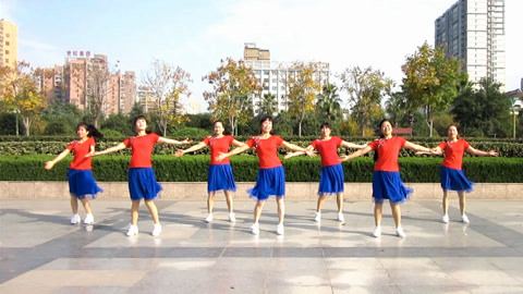 最新广场舞教程，一步步带你学会流行舞蹈动作