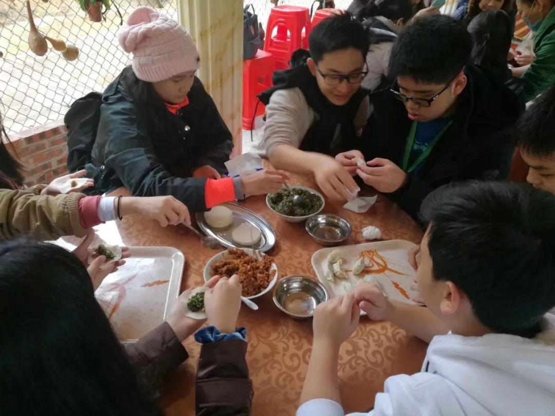 玉林最新动态，城市温情与友情家的故事