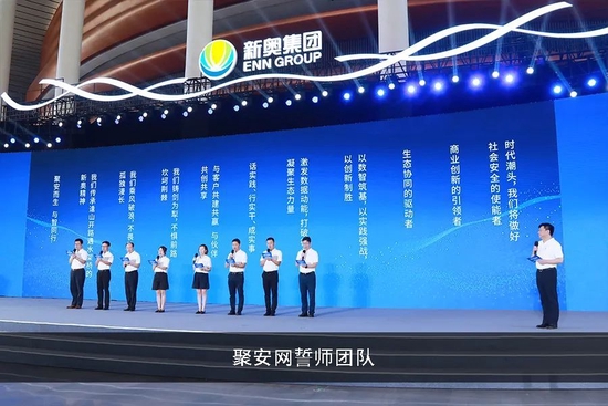 新奥门资料大全正版资料2023澳门,创新解释说法_SXS27.740流线型版