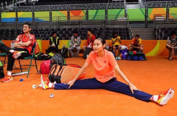 羽毛球最新动态,技能提升与资讯获取步骤指南