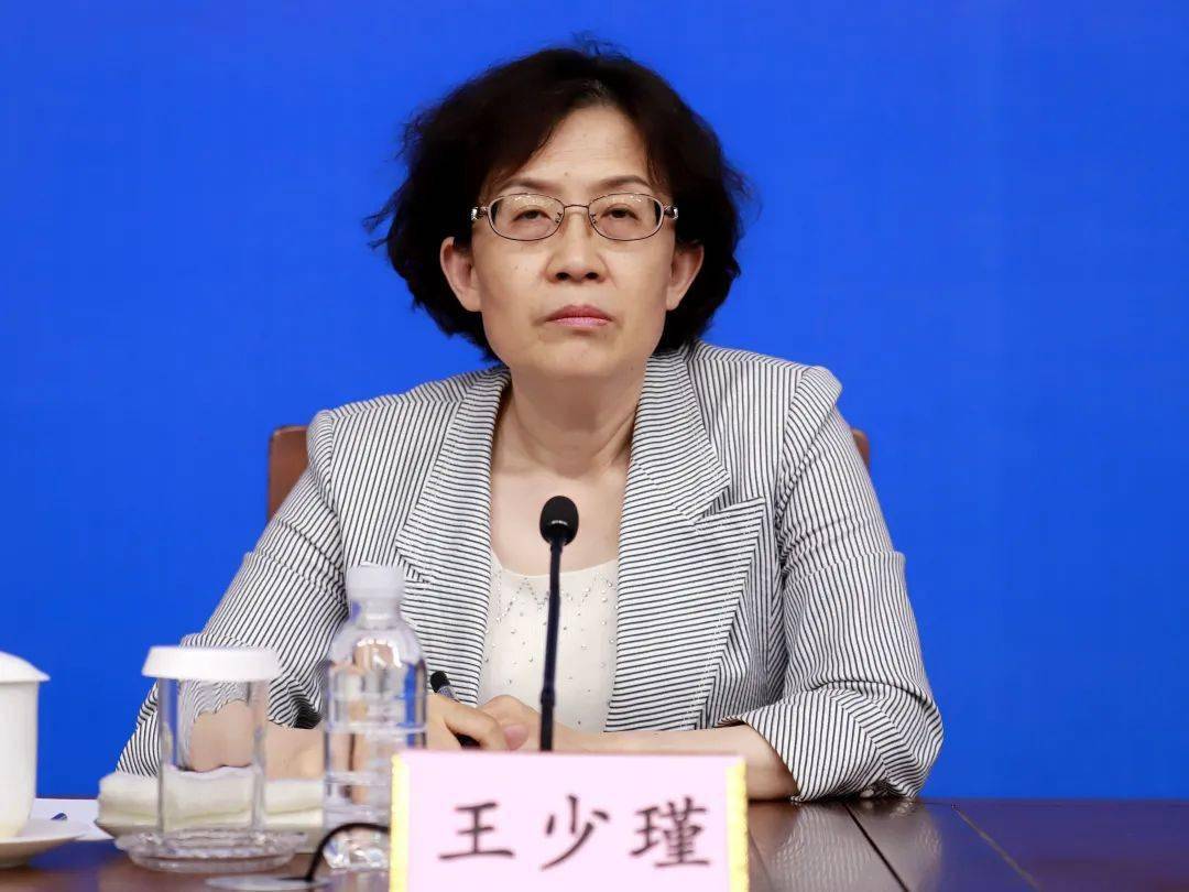 黄大仙资料一码100准,全身心数据计划_MZE81.619可穿戴设备版