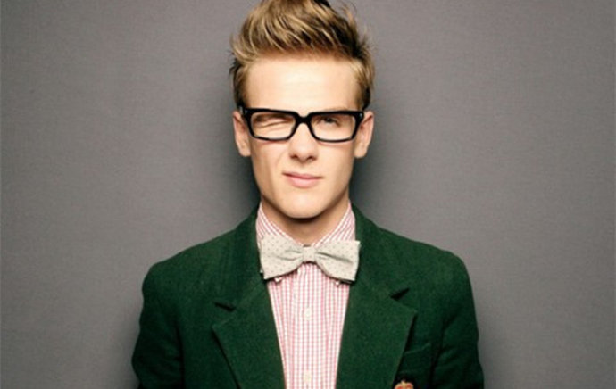 欧美最新男同志，学习、变化与自信的力量展现成长风采