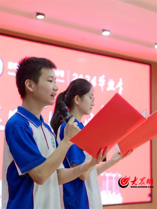 瑞丽最新新闻,城市温情与友情陪伴的美好瞬间