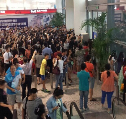 武汉打架事件最新进展，自然之旅成为缓解情绪的避风港！