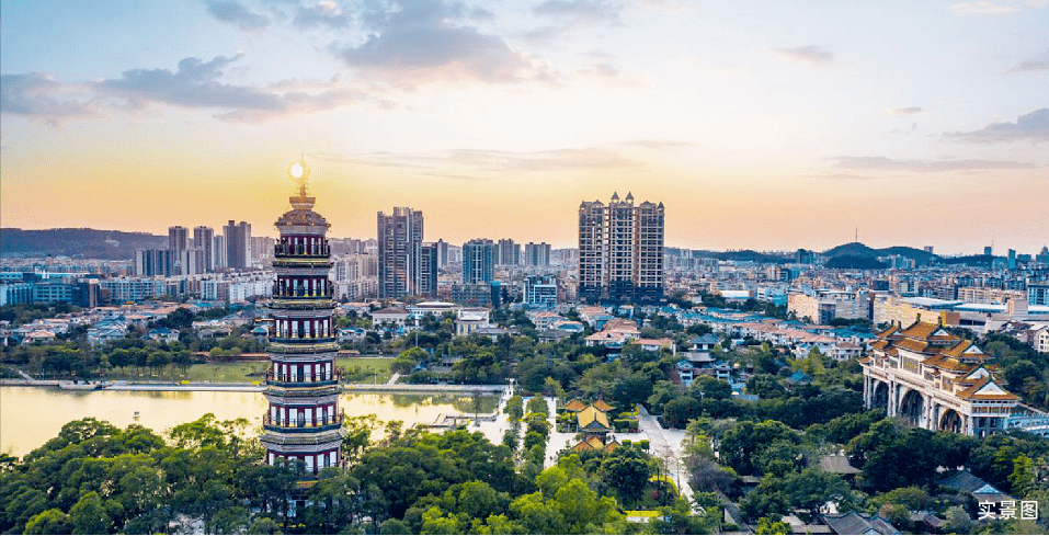 诸葛亮澳门免费资料大全,高效解析说明_网红版54.550-7