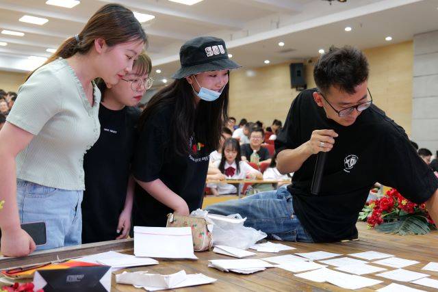 千百2017最新网,观点阐述与深度解析
