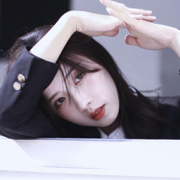 最新个性女头,时尚与友情的完美融合