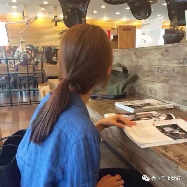 温馨日常故事，从背影开始的最新头像之旅