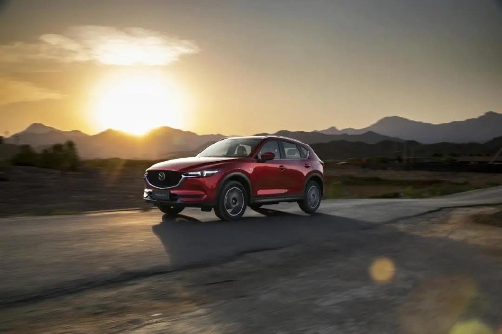 最新款马自达,自然美景的探索之旅