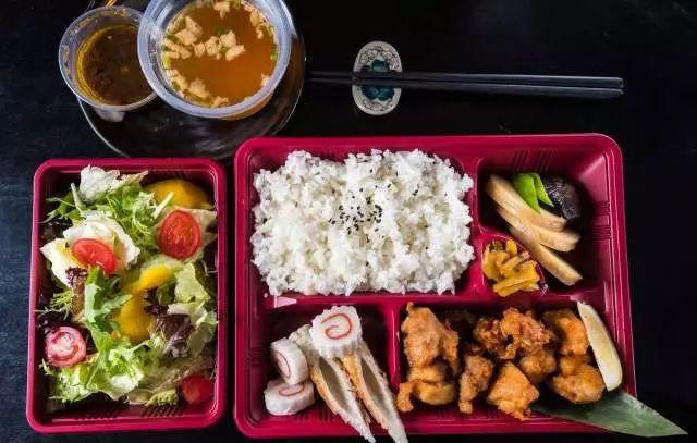 2017最新快餐加盟,开启创业之路的热门选择