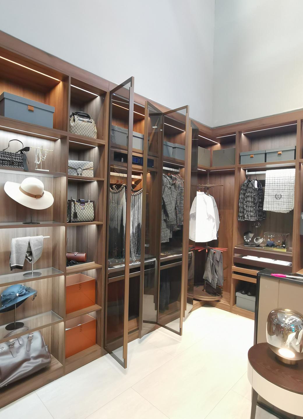 最新衣柜做法,打造时尚与实用并存的个性化储物空间设计