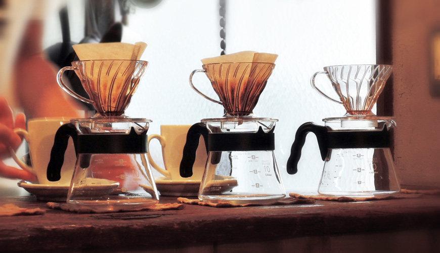 探寻日本小巷中的独特机遇,最新赴日工作途径解析