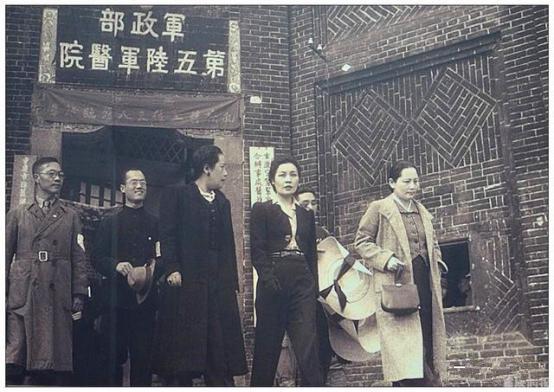 重庆13军投身自然,寻找内心宁静之旅的最新消息