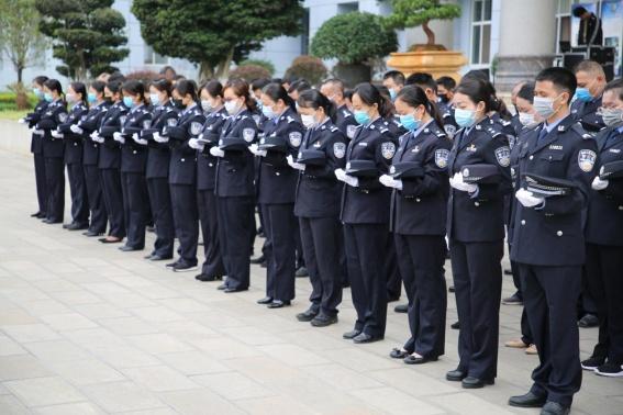 最新版天气预报下载,数据评估设计_定制版94.243