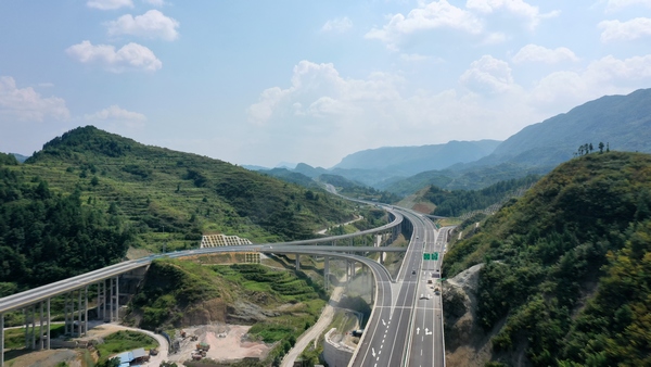 秀印高速公路最新消息,社会责任法案实施_自由版23.324