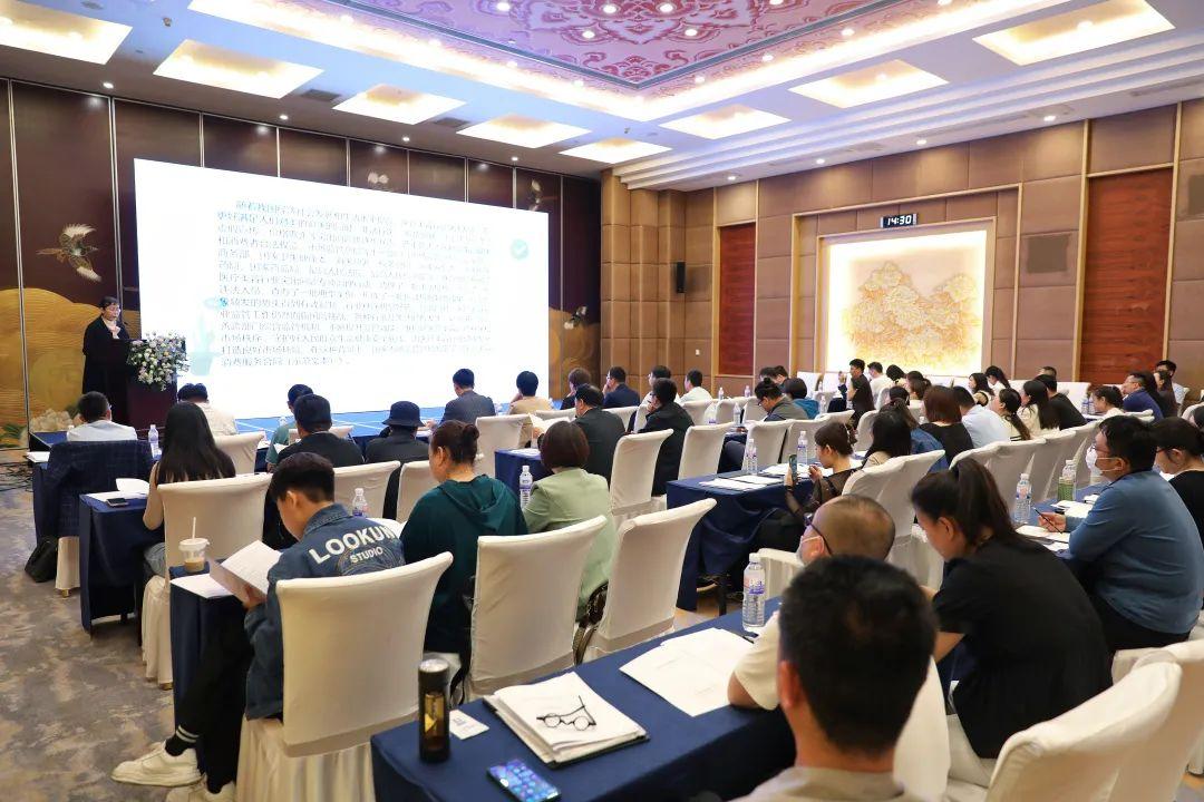 最新施工合同示范文本,最新施工合同示范文本详解