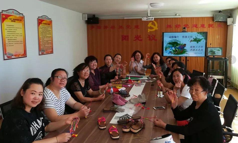 最新舞蹈简单易学,舞动家庭共享欢乐时光