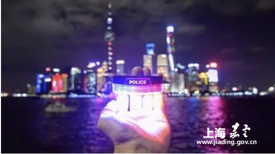 天门最新命案,科技力量重塑破案传奇,前沿科技体验助力侦查行动