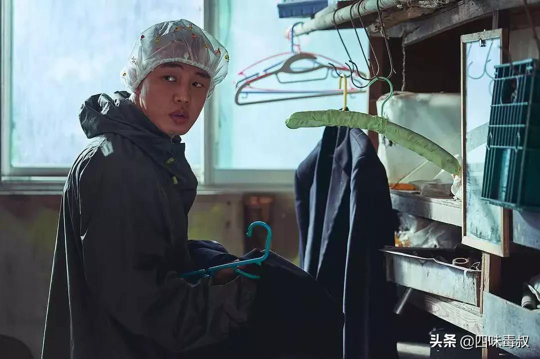 最新犯罪新闻,最新犯罪新闻,深度探讨犯罪现象及其影响