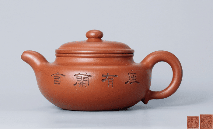 华建民紫砂壶价格,时代背景下的陶艺珍品