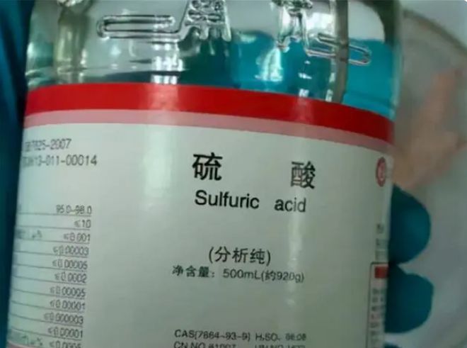 硫酸价格动态更新，友情与陪伴的温馨故事
